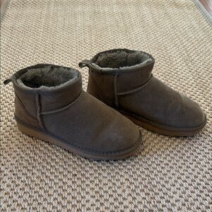 Ugg Boots Ultra Mini dark brown